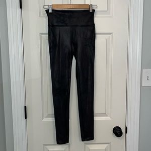 Spanx Black Faux Leather Leggings Sz Small Sculpting Shapewear Contouring Tights
